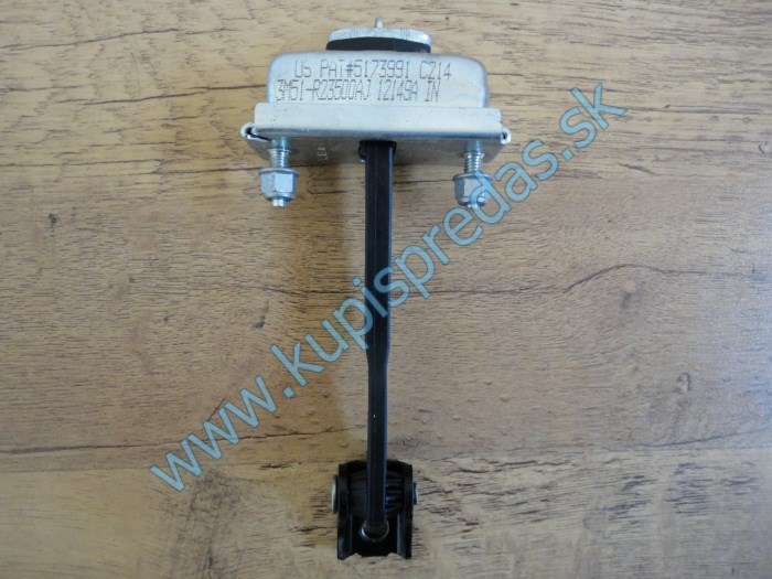 Obmedzovač predných dverí Ford Kuga MK1  